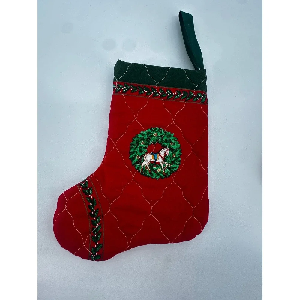 Vintage Christmas Stockings Quilted Red Green Wreath Towel Pot Holder Bundle 4pc